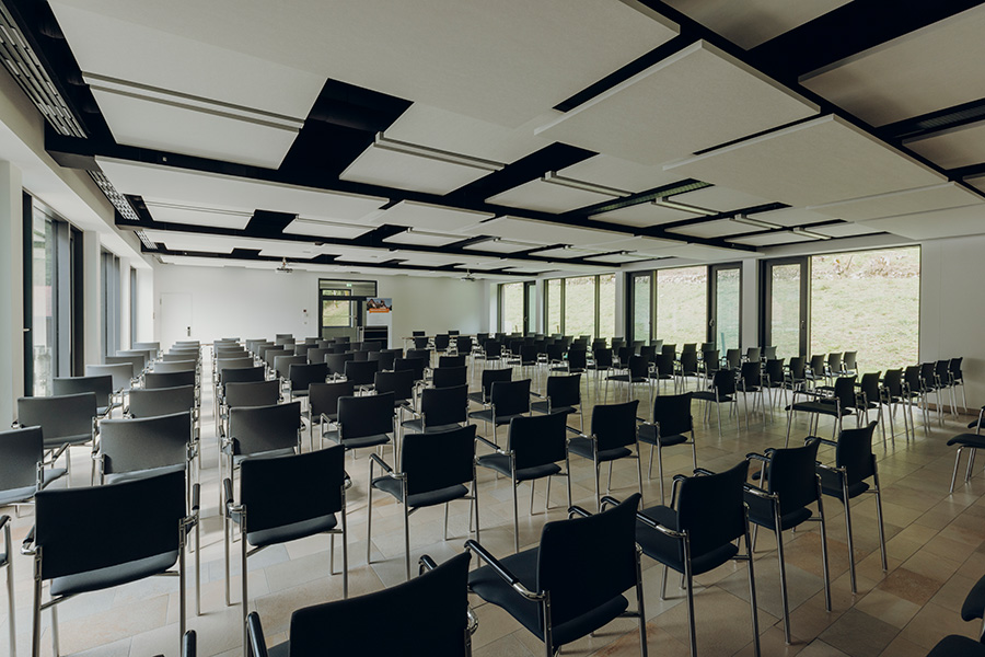 Hörsaal für Schulungen und Vorträge Hörsaal für Schulungen und Vorträge